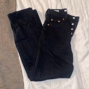 Levis ribcage ankle black jeans